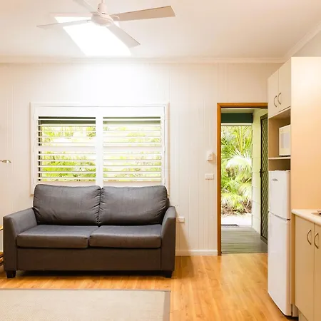 Somerset Apartments-3
