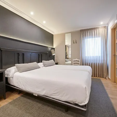 Hostal Lola-2