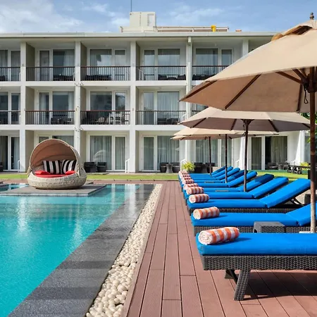 Camelot Beach Hotel-3