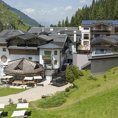 Hotel Alpenhof Superior-3