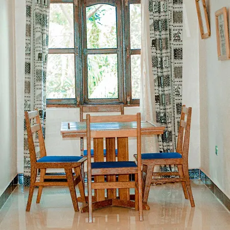 Mnarani Beach Cottages-3