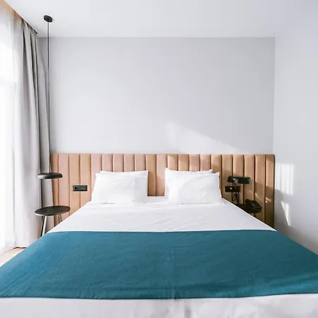 Tribute Hotel-2