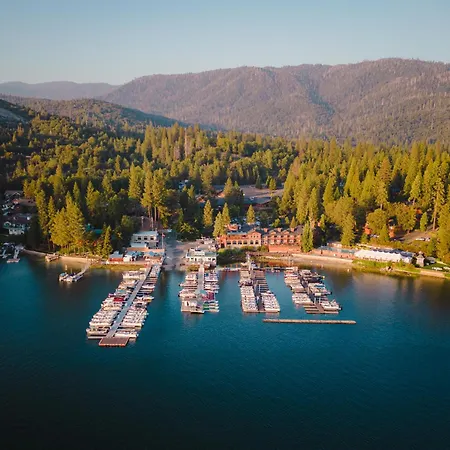 The Pines Resort & Conference Center-2
