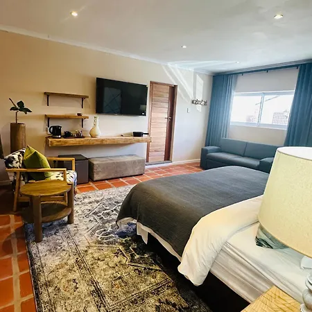 Mes Amis Beach Guest House-3