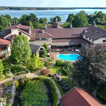 Wellnesshotel Seeschloesschen - Privat- Spa & Naturresort-3