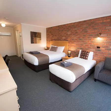 Australian Settlers Motor Inn-3