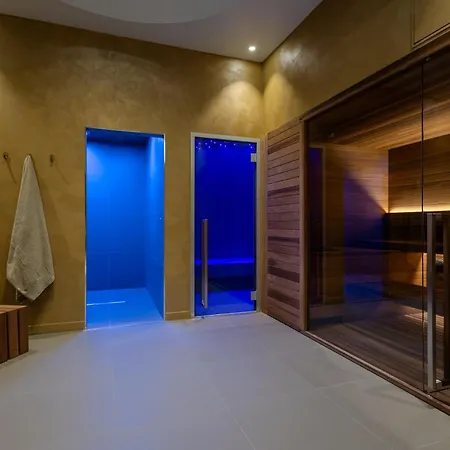 B&B Relax Assoluto - Luxury Urban Spa - By Corte Rossetti-2