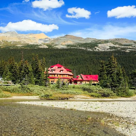 The Lodge At Bow Lake-2