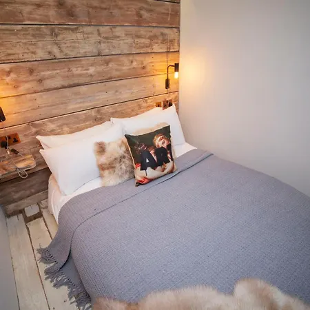 Higgihaus Aparthotel, Clare Street-2