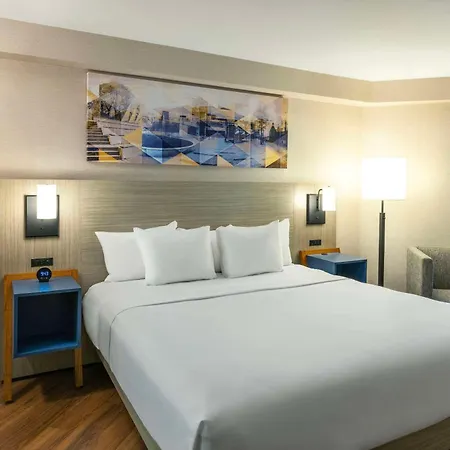 Comfort Inn Moncton Magnetic Hill-3