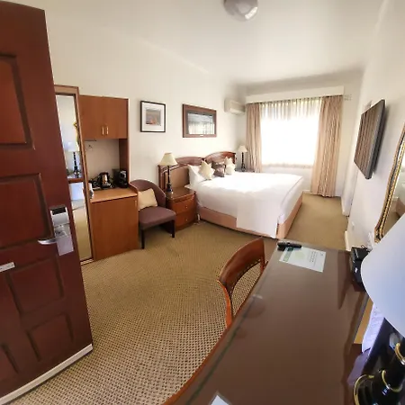 Country Plaza Motel-3