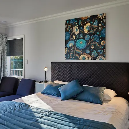 Bendamere House Bed & Breakfast-3