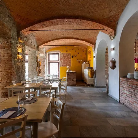 Hotel Villa Borghi-3