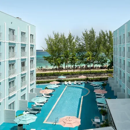 Courtyard By Marriott Nassau Downtown/Junkanoo Beach-2