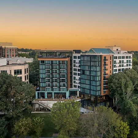 Merriweather Lakehouse Hotel, Autograph Collection-3