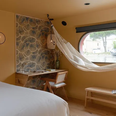 LA PENICHE - Bed And Bicycle - Aigues Mortes-2