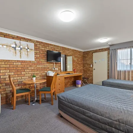 Golf Links Motel-2