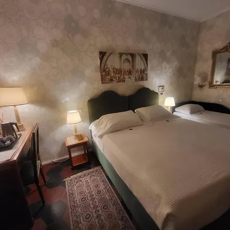 Venus Inn Rome Guest House-2