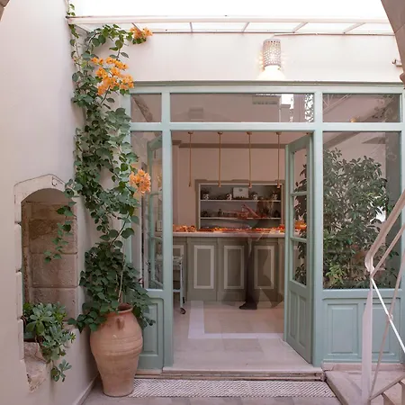 Mythos Suites Boutique Hotel-2