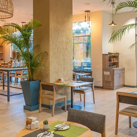 Holiday Inn - Lusaka By Ihg-3