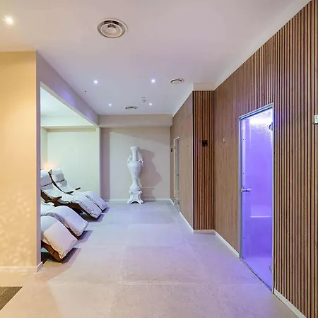 Best Western Plus The Hub Hotel-2