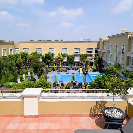 Plaza Camelinas Hotel-3