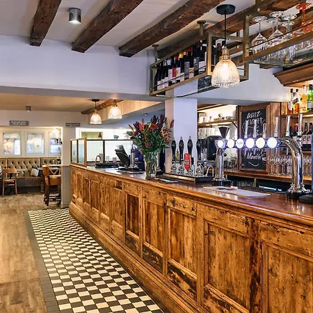 The Red Lion-2
