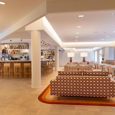 Le Plessis Grand Hotel-2