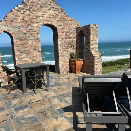 Mes Amis Beach Guest House-2