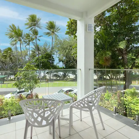 Beaches Holiday Apartments - Official Onsite Reception & Check In-3