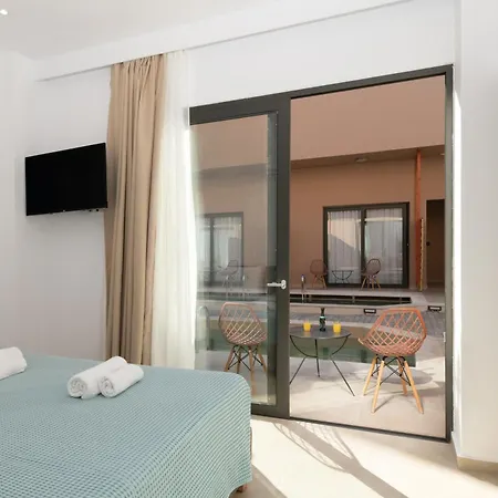 Golden Bee Lifestyle-2