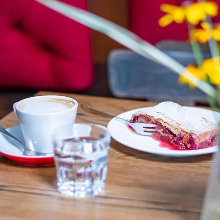 Fleischerei - Apartments, Cafe&Weinbar-2