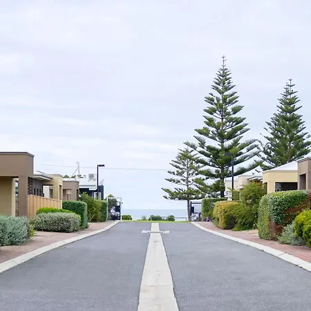 Villas On The Bay Kingscote-2