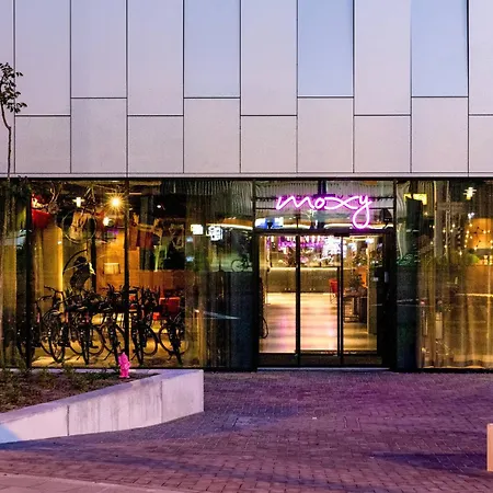 Moxy Utrecht-3