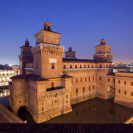 Ego' Residence Ferrara & City Center Apartment-2