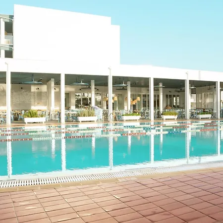 SUNWING Sandy Bay Beach Village-3