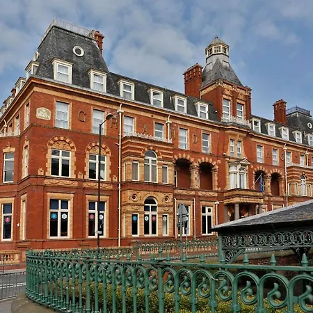 Best Western The Grand Hotel Hartlepool-3