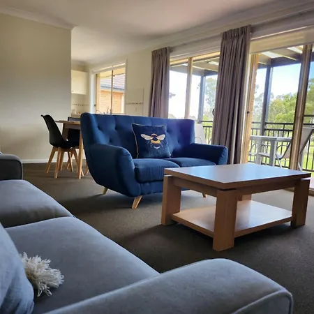 Cootamundra Heritage Motel & Apartments-3