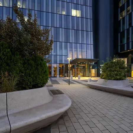Clarion Hotel Vienna South-3