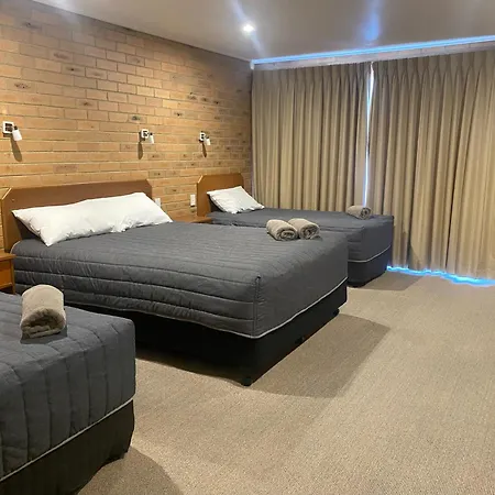 Quays Motel San Remo-3