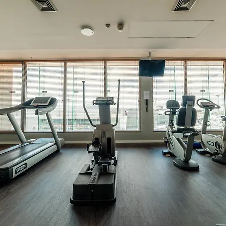 Courtyard By Marriott Warsaw Airport-2