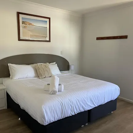 Clearwater Motel Apartments-2