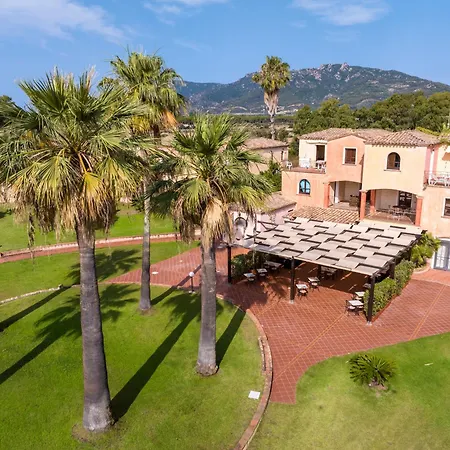 Residence Baia Delle Palme-2