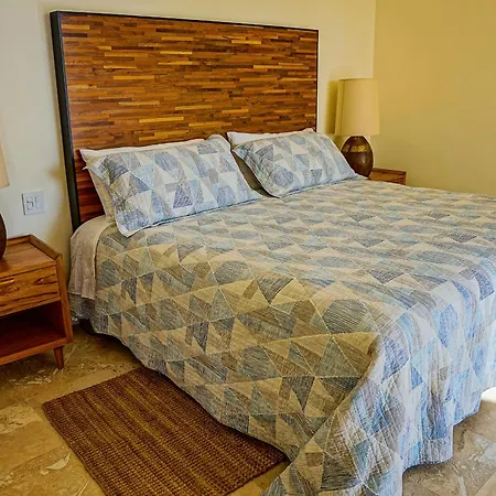 Paraiso Del Mar Condominiums-3