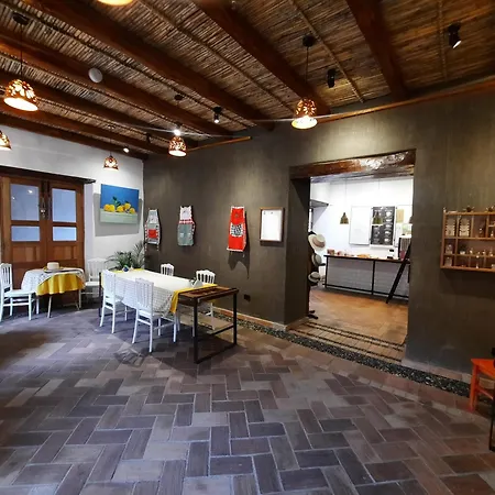 Hostal Suite Le Fabrique-2