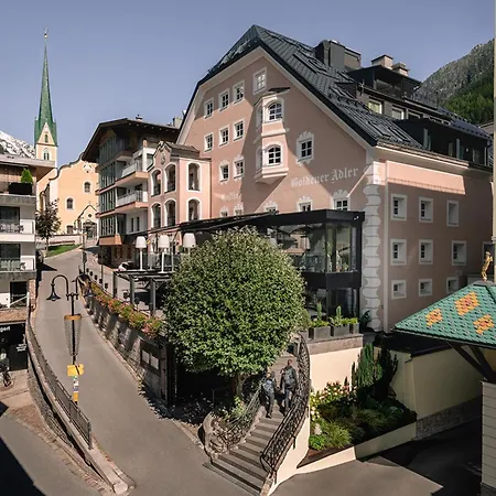 Hotel Goldener Adler - Im Sommer Silvretta Premium Card Inkludiert-2