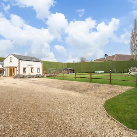 Stable Lodge - Boutique Bed & Breakfast-2