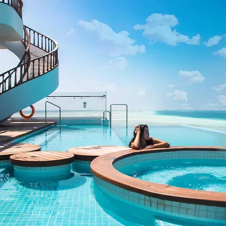 Stone Hotels Dhiffushi-3