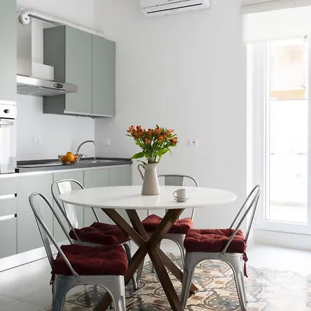@Urhome - Luxury Accommodation-3