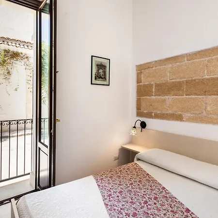 Morfeo Charming Rooms & Relax-2